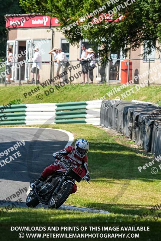 cadwell park;cadwell park photographs;cadwell trackday photographs;enduro digital images;event digital images;eventdigitalimages;peter wileman photography;racing digital images;trackday digital images;trackday photos